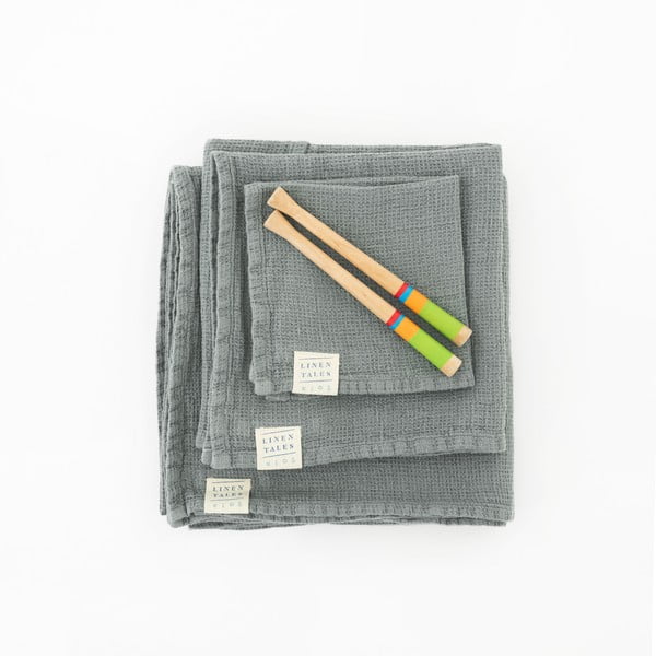 Otroška modra lanena brisača Linen Tales Waffle, 100 x 100 cm-image-1