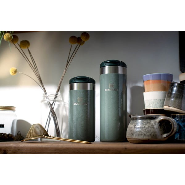 Zelen termo lonček iz nerjavečega jekla 470 ml AeroLight™ Transit Hammer Tone Green – Stanley-image-4