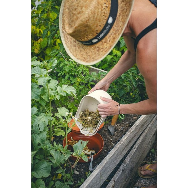 Kompostnik v barvi terakote – Plastia-image-4