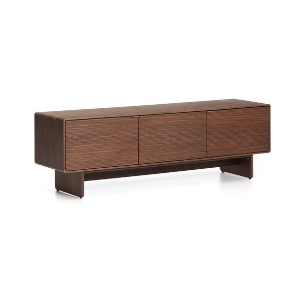 TV omarica v orehovem dekorju v temni naravni barvi 150x46x40 cm Norlen – Kave Home