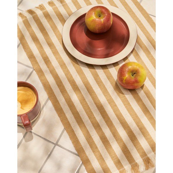 Bordo rdeč keramičen krožnik ø 25 cm Doren – Kave Home-image-1