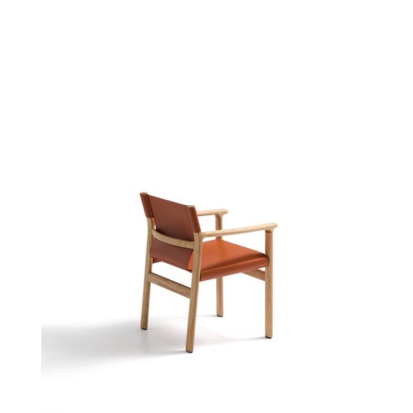 Jedilni stol z nasloni za roke iz masivnega jesena v konjak rjavi barvi Jan – Kave Home-image-4