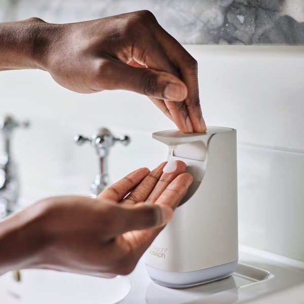 Bež plastičen dozirnik za milo 350 ml Slim – Joseph Joseph-image-1