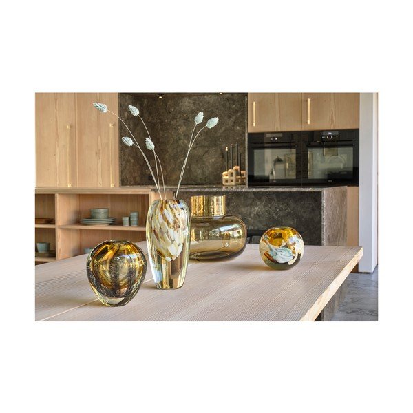 Oranžna steklena ročno izdelana vaza (višina 21 cm) Otea – Villa Collection-image-1