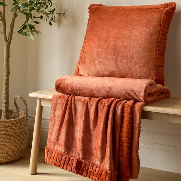 Okrasna blazina iz mikropliša 55x55 cm Velvet and Faux Fur – Catherine Lansfield-image-3