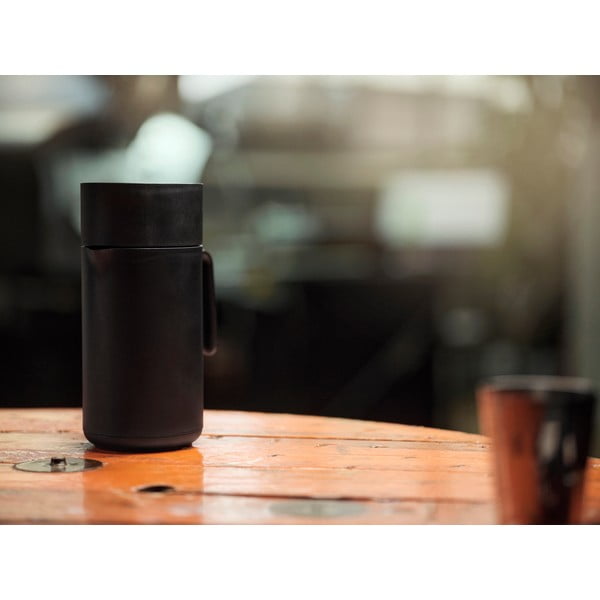 Črna termoska 1 l Singles – Zone-image-4