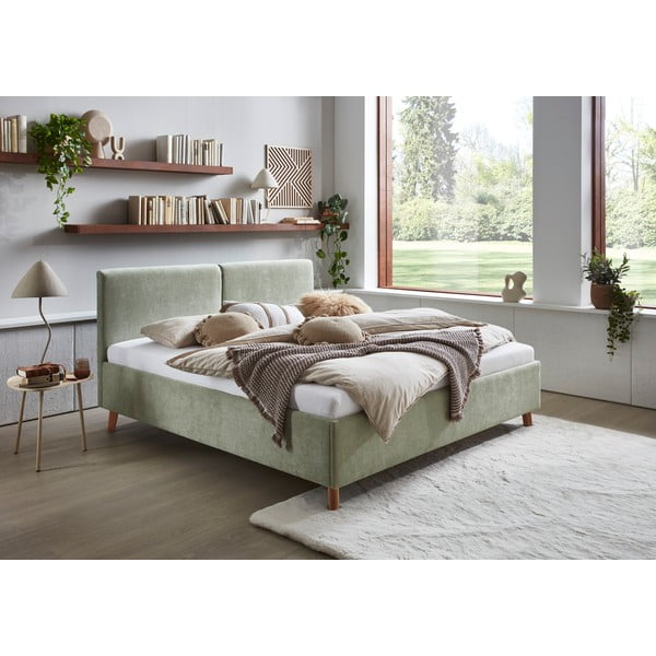 Svetlo zelena oblazinjena zakonska postelja z letvenim dnom 180x200 cm Piano – Meise Möbel-image-1