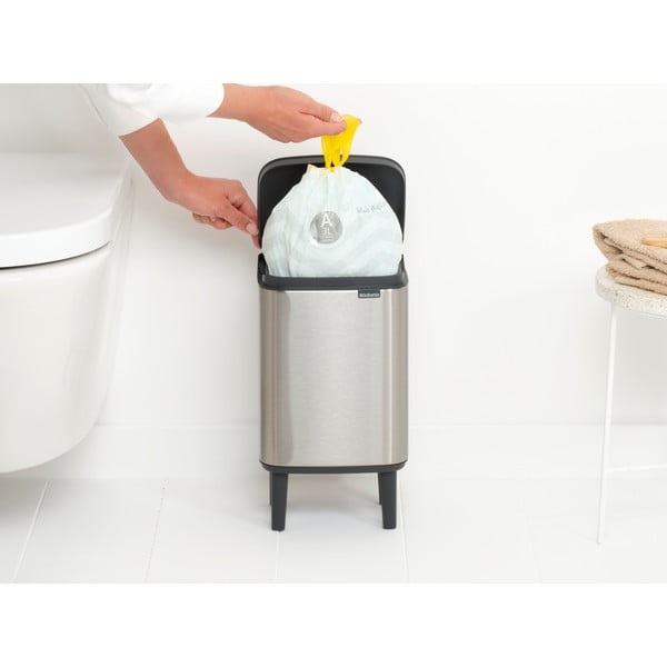 Jeklen koš za smeti v mat srebrni barvi 4 l Bo Hi – Brabantia-image-4