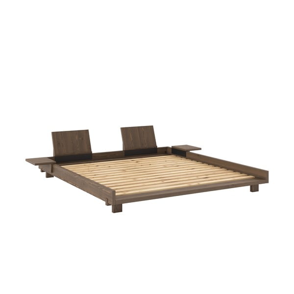 Rjava zakonska postelja iz masivnega bora z letvenim dnom 180x200 cm Social – Karup Design