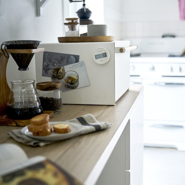 Kovinska posoda za kruh Tosca – YAMAZAKI-image-1