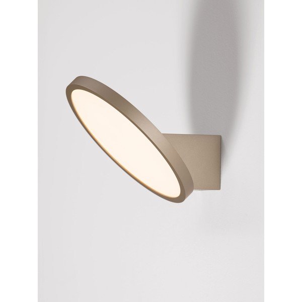 Aluminijasta LED zatemnitvena stenska svetilka v mat zlati barvi Vea – Nova Luce-image-3