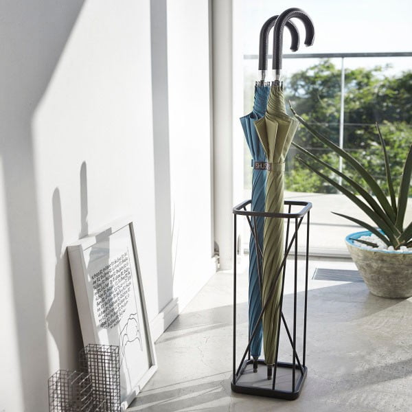 Črno stojalo za dežnike YAMAZAKI-image-3