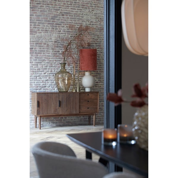 Temno rjava nizka komoda iz masivnega lesa 150x80 cm Bitika – Light & Living-image-1