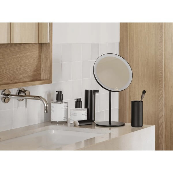 Kozmetično ogledalo z lučjo/povečevalno (5x) ø 20 cm MODO – Blomus-image-1