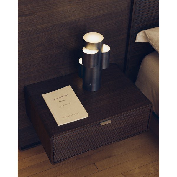 Črna kovinska LED zatemnitvena namizna svetilka (višina 26,5 cm) Adrina – Kave Home-image-1