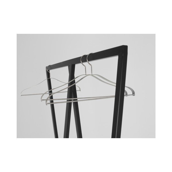Črno stojalo CustomForm Sabu-image-4