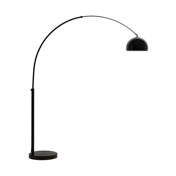 Črna stoječa svetilka s kovinskim senčilom (višina 160 cm) Madali – Kave Home