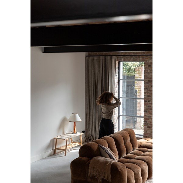 Klop iz masivnega lesa v svetli naravni barvi Kintaro – Dutchbone-image-4