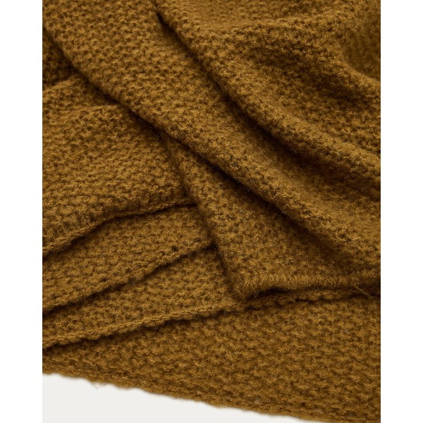 Pletena odeja iz volne in mešanih vlaken 130x170 cm Melany – Kave Home-image-1