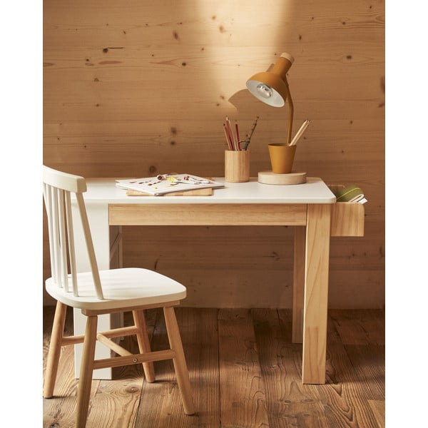 Mentolno zelena namizna svetilka s kovinskim senčnikom (višina 37 cm) Katia – Kave Home-image-2