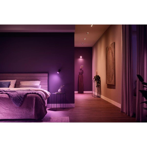 Pametno točkovno svetilo z žarnico GU10, 4 W Fugato – Philips Hue-image-1