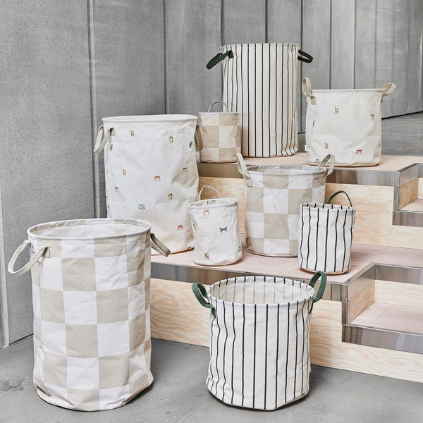Bež/kremno bel tekstilni koš za perilo Chess – OYOY Living Design-image-1