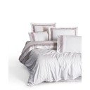 Bela enojna posteljnina iz renforce bombaža 140x200 cm Red Heritage Lines – Mila Home Luxury
