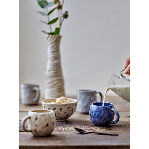 Kremno bela lončena skledica 400 ml Pippine – Bloomingville-image-2