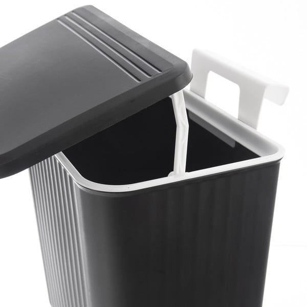 Črn plastičen koš za smeti 13 l – Orion-image-3