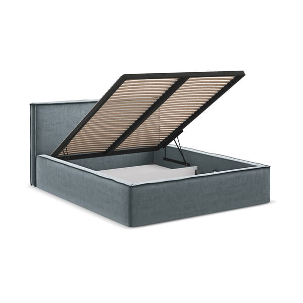 Svetlo modra oblazinjena zakonska postelja s prostorom za shranjevanje z letvenim dnom 160x200 cm Anani – Makamii-image-3