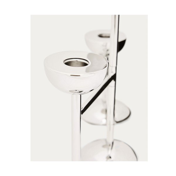 Kovinski svečnik Nirela – Kave Home-image-4