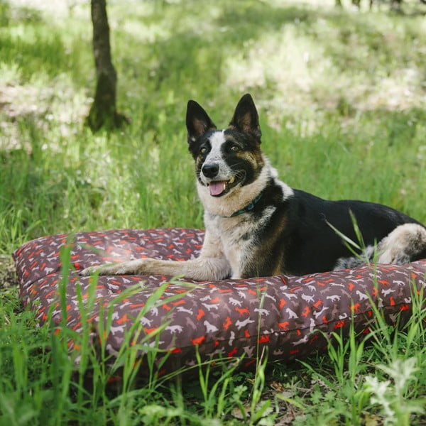 Rjava podloga za pse 90x120 cm Outdoor Bed Mocha L – P.L.A.Y.-image-1