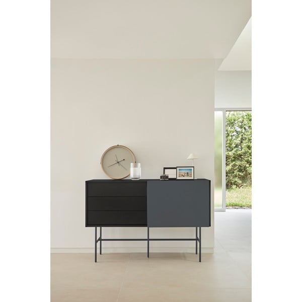 Črna/antracitno siva nizka komoda z drsnimi vrati 140x91 cm Nube – Teulat-image-1