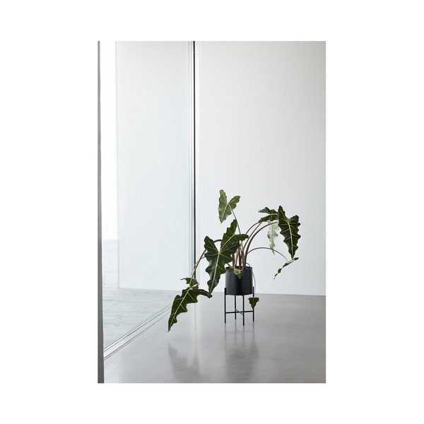 Komplet 2 črnih železnih cvetličnih loncev na podstavkih Hübsch Haggo-image-2