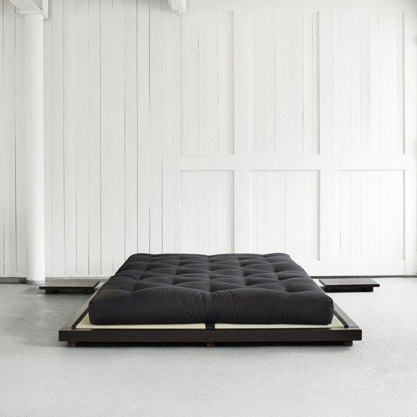 Borova zakonska postelja z ležiščem in tatamijem Karup Design Dock Comfort Mat Black/Black, 140 x 200 cm-image-4