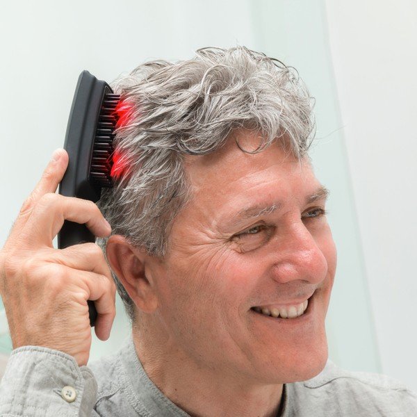 Črna masažna krtača za lase z laserjem InnovaGoods Hair Force One-image-1
