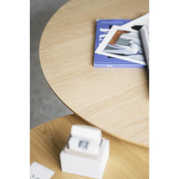 Okrogla mizica v hrastovem dekorju 60x60 cm Hobart – Rowico-image-3