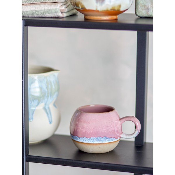 Rožnata skodelica iz kamenine 410 ml Paula – Bloomingville-image-1