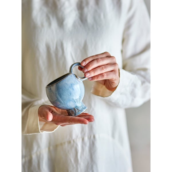 Svetlo modre skodelice v kompletu za kapučino 4 ks iz kamenine 250 ml Avonlea – Bloomingville-image-4