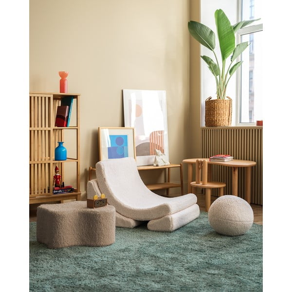 Kremno bel otroški fotelj iz tkanine bouclé Moon – Wigiwama-image-3