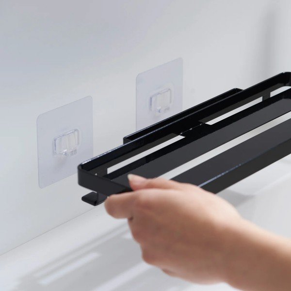 Mat črna jeklena kopalniška polica z namestitvijo brez vrtanja Film Hook – YAMAZAKI-image-3