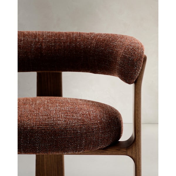 Rjav jedilni stol z nasloni za roke iz masivnega jesena Granite – Kave Home-image-4