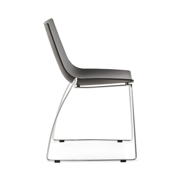 Črni stol Kokoon Design Tikada-image-3