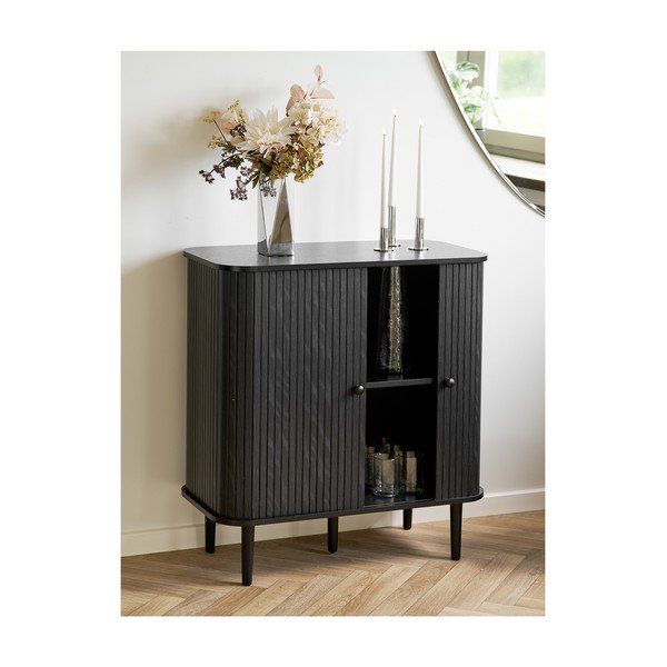 Črna komoda iz masivnega bora 80x87x40 cm Nikko – House Nordic-image-1