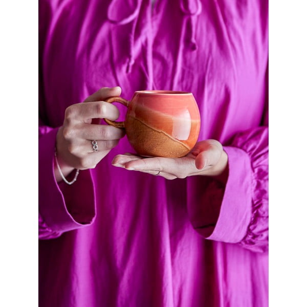 Oranžna keramična skodelica 280 ml Paula – Bloomingville-image-1