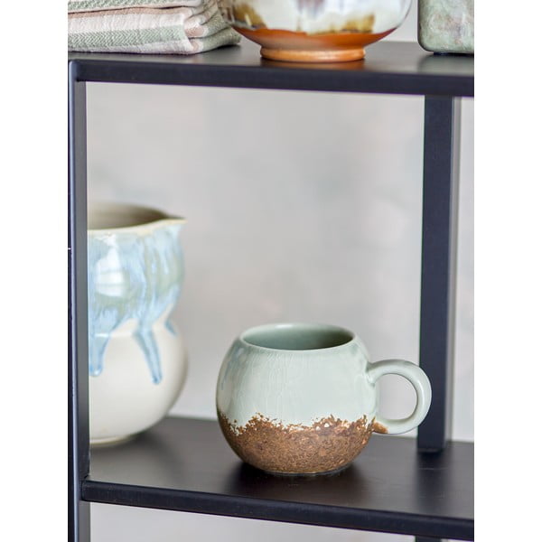 Rjavo-kremno bela skodelica iz kamenine 410 ml Paula – Bloomingville-image-1