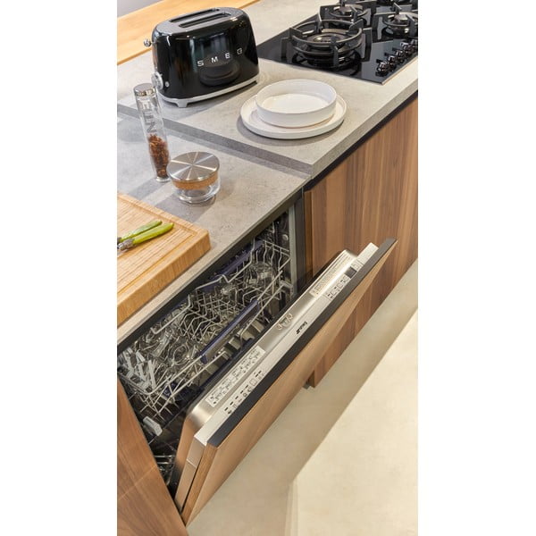 Črn opekač Retro Style – SMEG-image-3