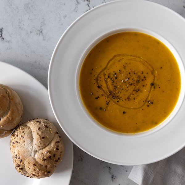 Bel porcelanast globok krožnik Mikasa Ridget, ø 23 cm-image-1