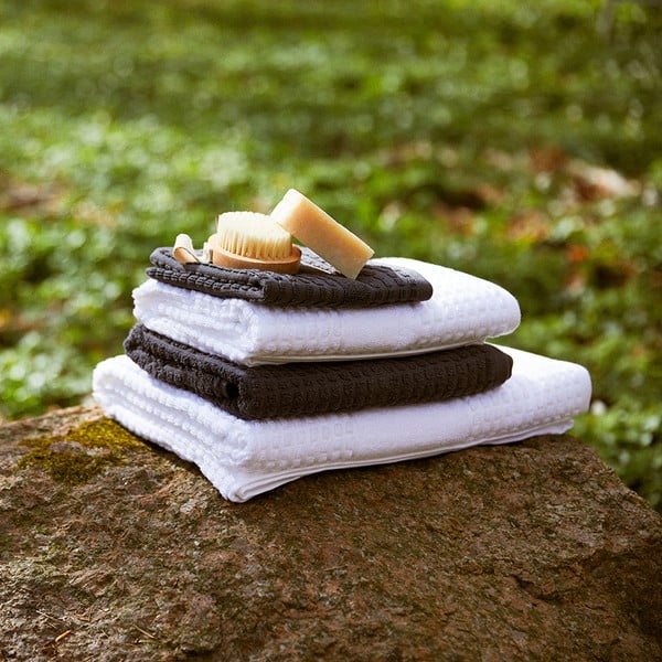 Temno siva frotirna brisača iz organskega bombaža 30x30 cm Check – JUNA-image-2