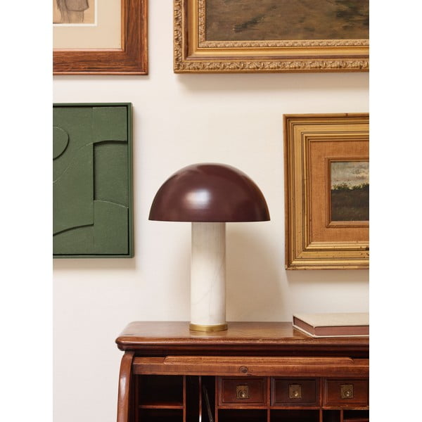 Bela/temno rjava marmorna namizna svetilka s kovinskim senčilom (višina 43 cm) Zorione – Kave Home-image-1